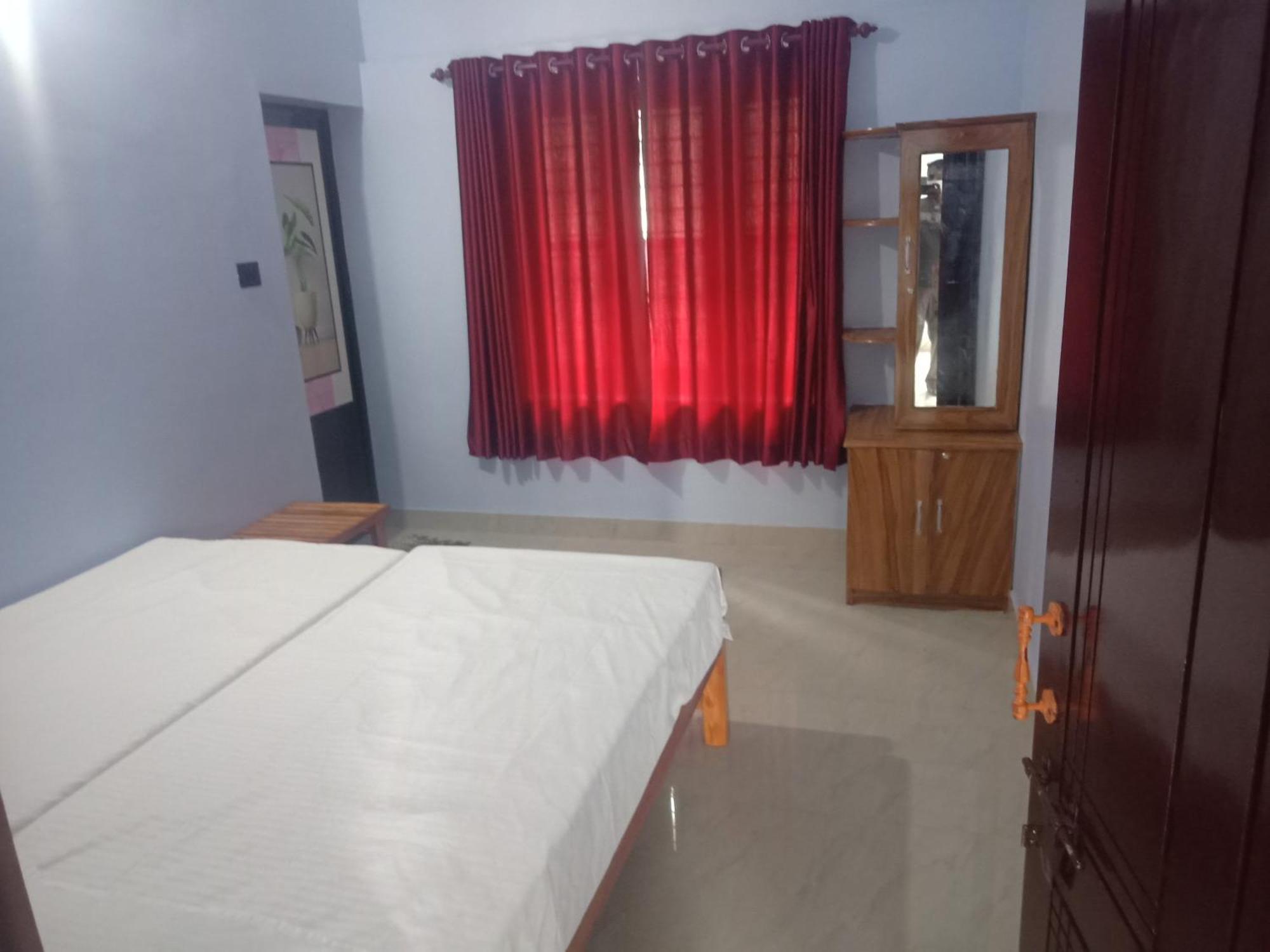 Silver Estate Home Stay Варкала Экстерьер фото